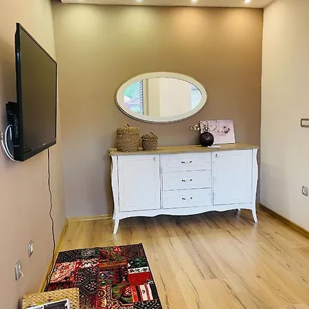 Centar Sa Sigurnim Parkingom * سراييفو