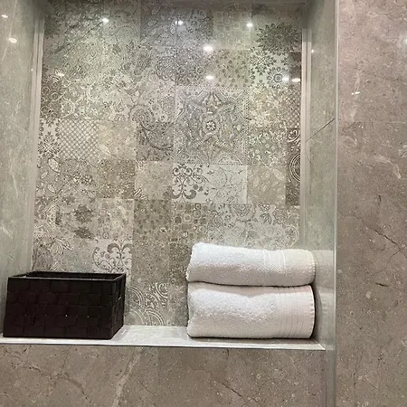 Centar Sa Sigurnim Parkingom شقة سراييفو