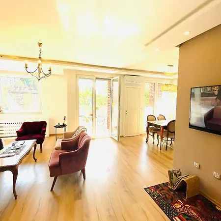 Centar Sa Sigurnim Parkingom شقة *